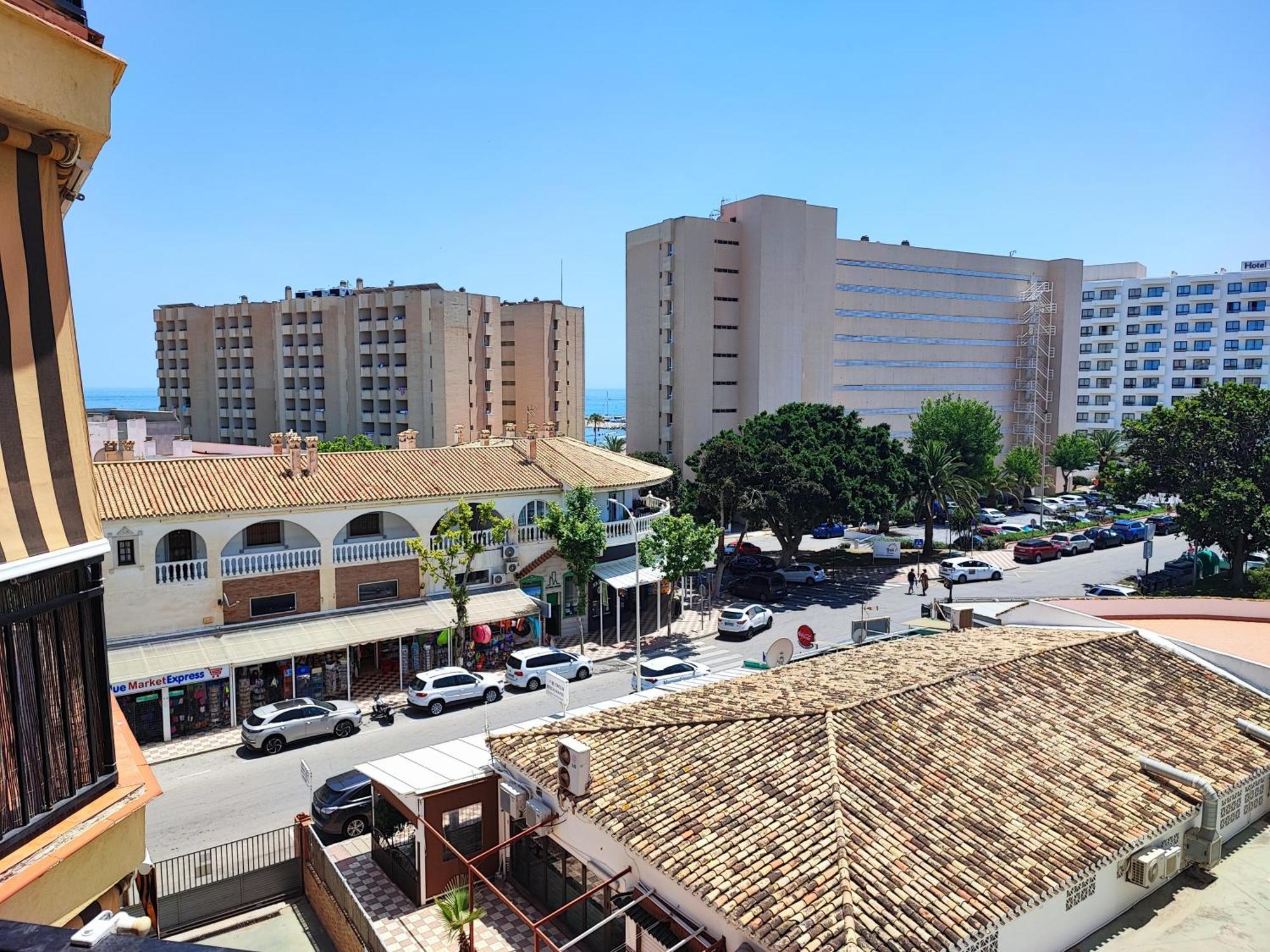 Apartamento 150 Metros De La Playa Torremolinos Extérieur photo